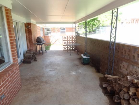 303 N Cordell St., Cordell, OK 73632