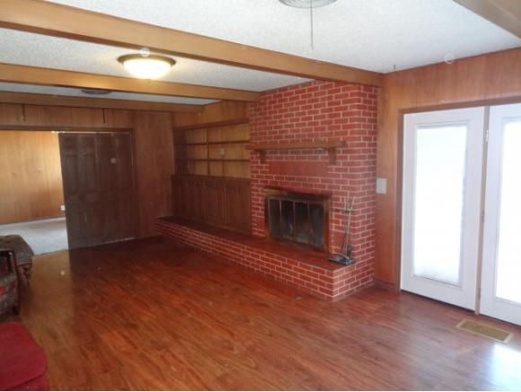 303 N Cordell St., Cordell, OK 73632