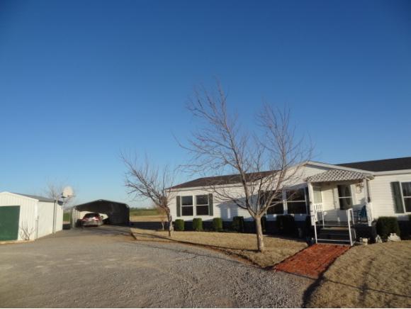 12102 N 2230 Rd., Cordell, OK 73632