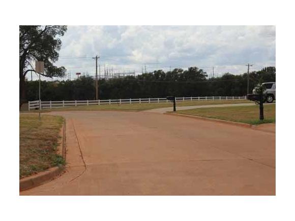 102Gambel Lane, Elk City, OK 73644