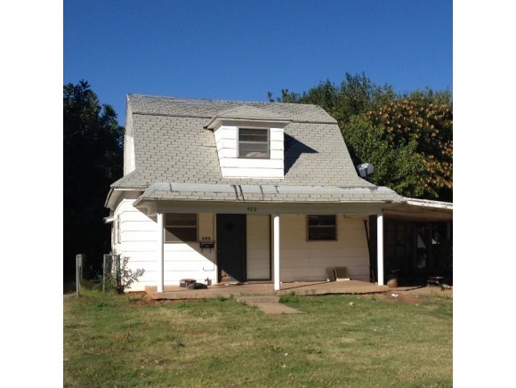 409 W 1st, Elk City, OK 73644