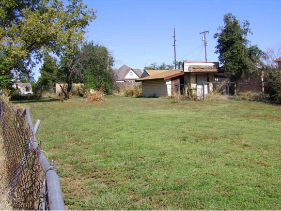 507 W 8th St., Elk City, OK 73644