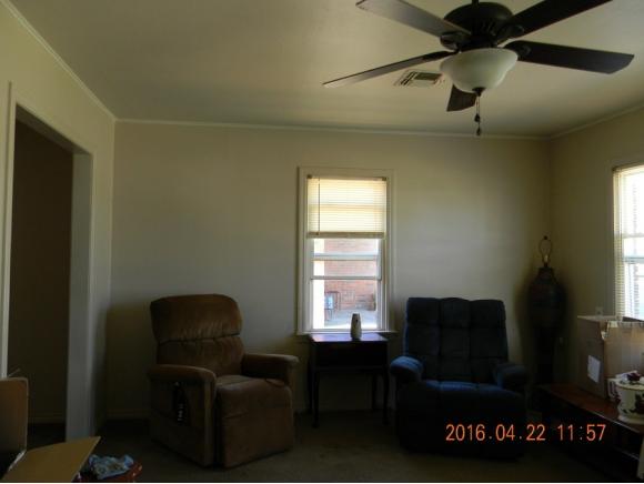 424Eisenhower, Elk City, OK 73644