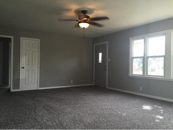 431Eisenhower, Elk City, OK 73644