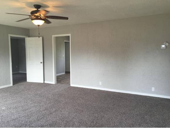 431Eisenhower, Elk City, OK 73644