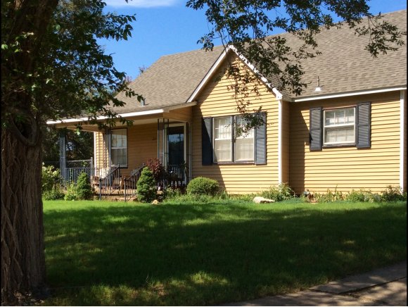 221 S Watkins, Elk City, OK 73644