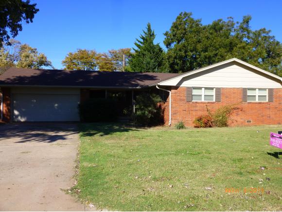 1505 W C, Elk City, OK 73644