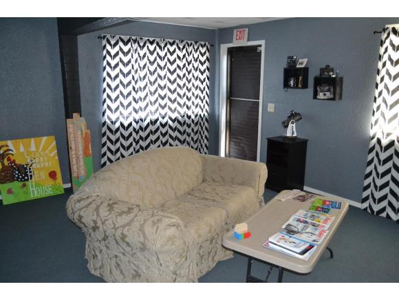 2004 W 7th, Elk City, OK 73644