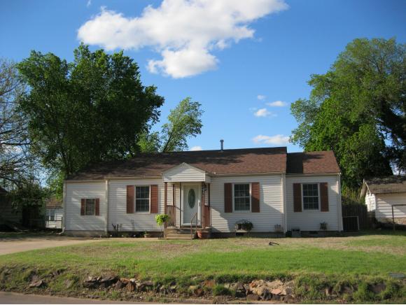 1115 W 2nd, Elk City, OK 73644
