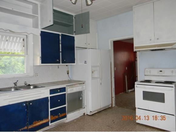 206 N Randlett, Hobart, OK 73651