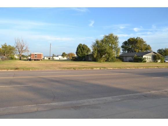 928 S Broadway, Hobart, OK 73651