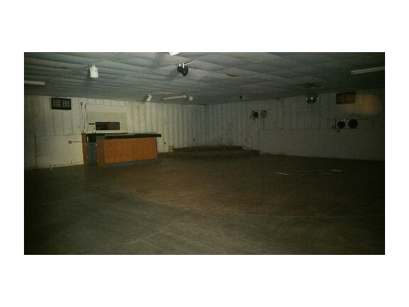 14735HWY 44A, Lone Wolf, OK 73655