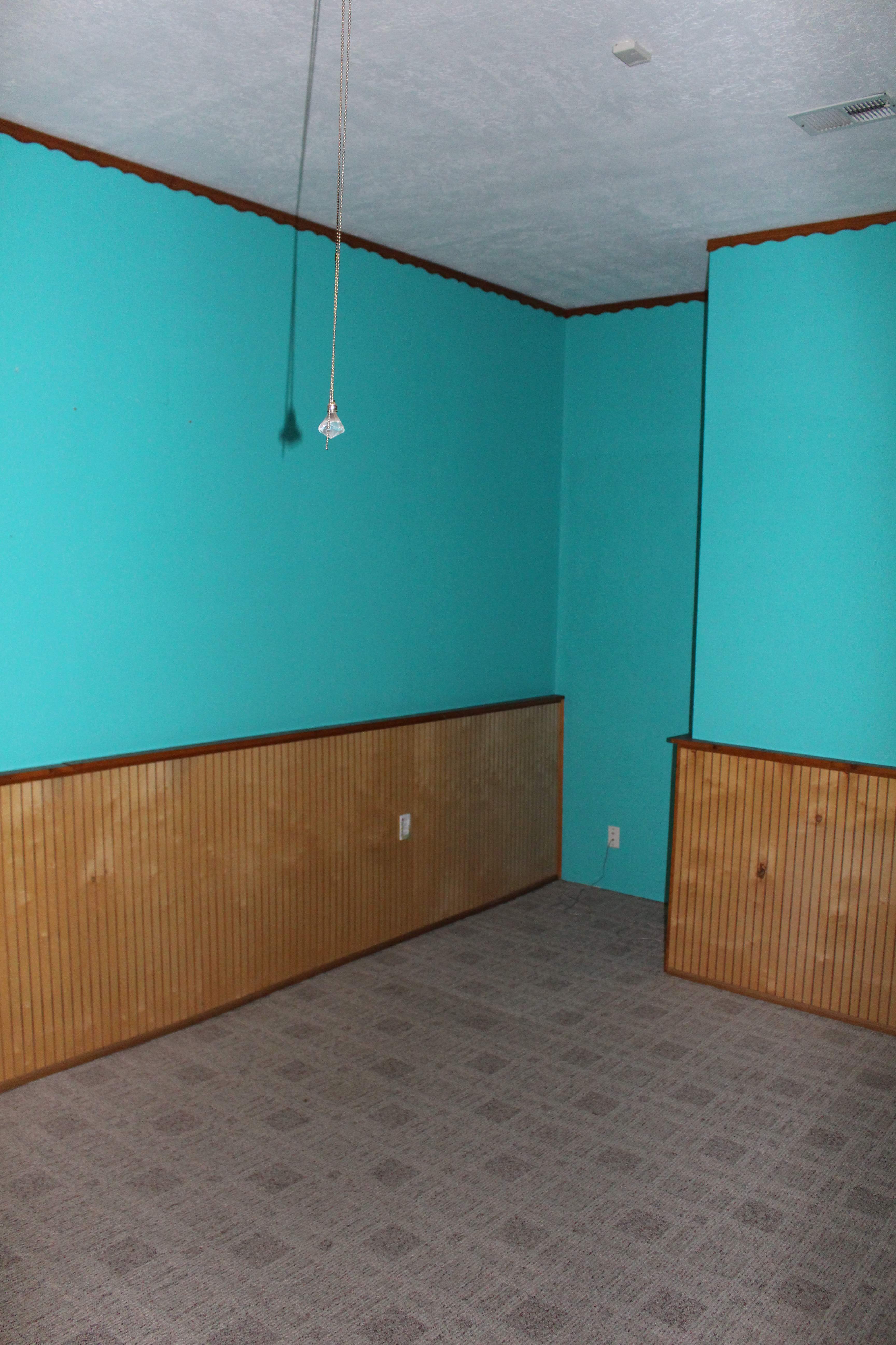 21102 E County Road 1460, Lone Wolf, OK 73655