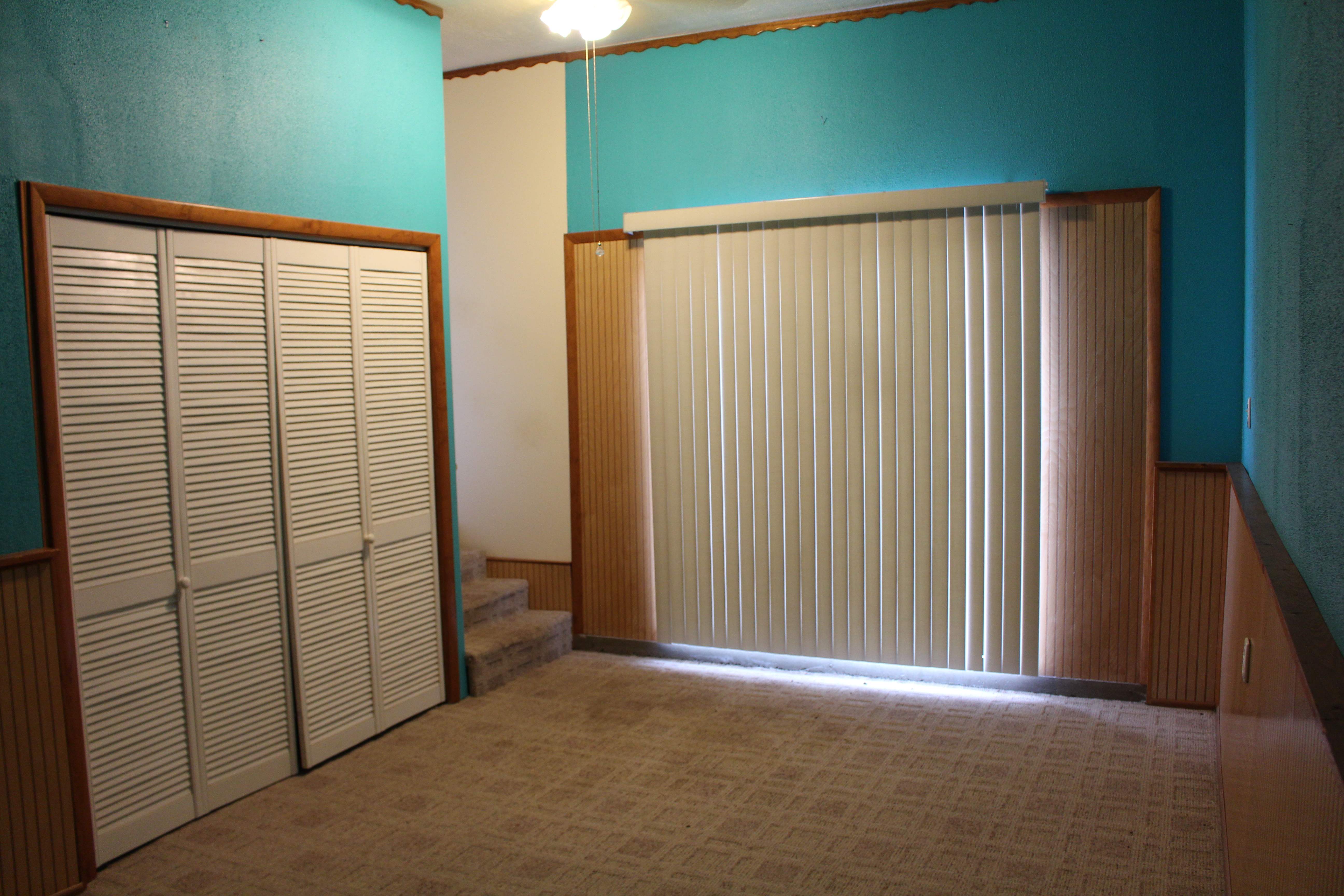 21102 E County Road 1460, Lone Wolf, OK 73655