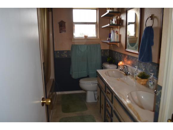 12385 N 2210, Cordell, OK 73661