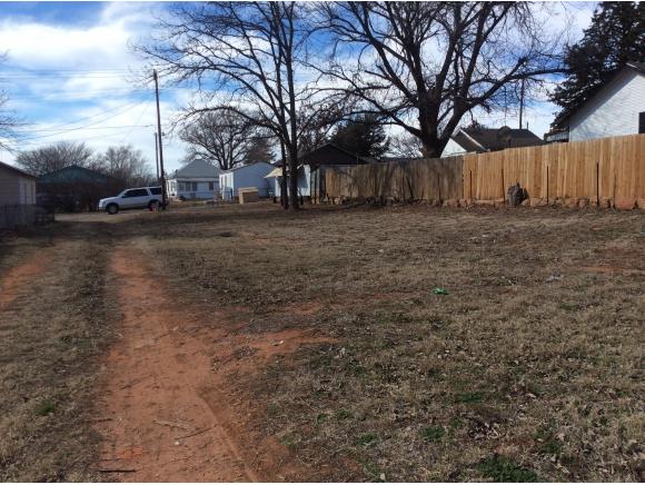 309 N 4th, Sayre, OK 73662
