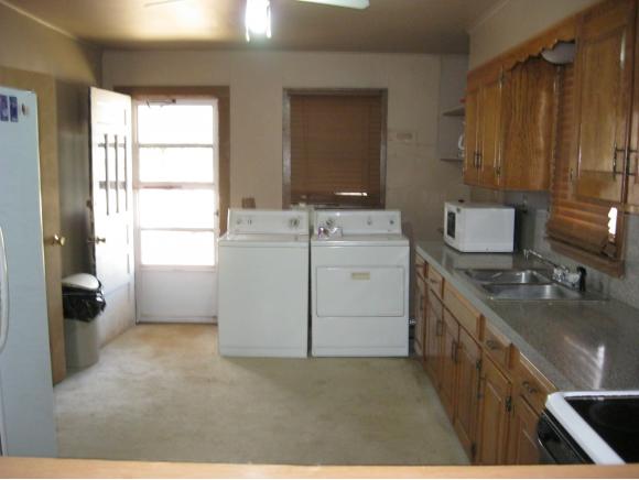 1211 N Broadway, Sayre, OK 73662