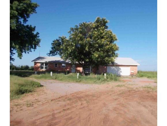 18168 E 1180, Sayre, OK 73662