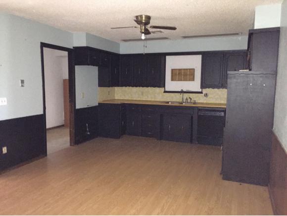 18168 E 1180, Sayre, OK 73662