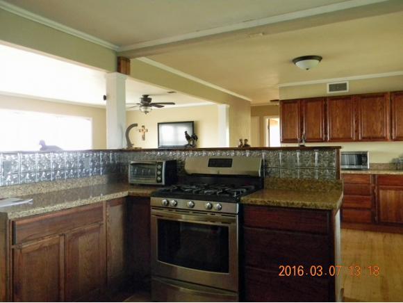 908 E North Boundary, Sentinel, OK 73664