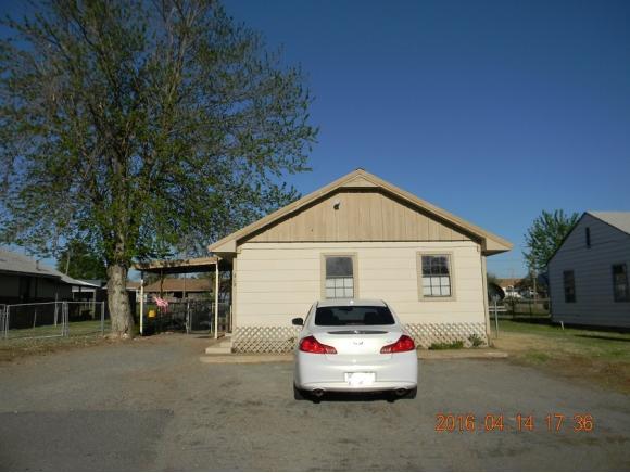 419 S Third, Sentinel, OK 73664