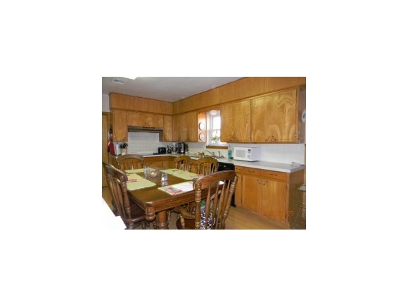 1017 E Grant, Sentinel, OK 73664
