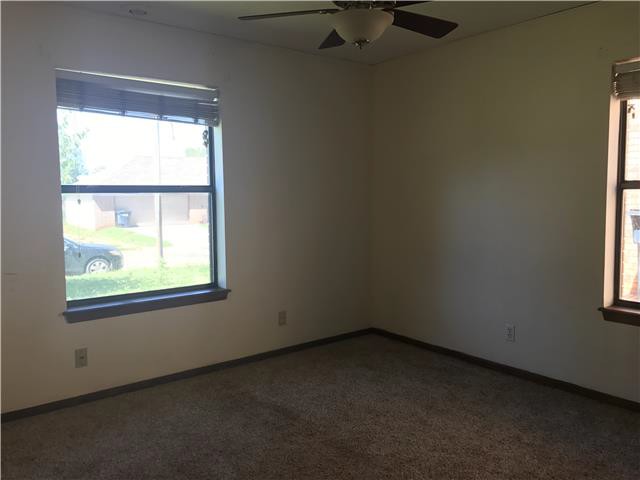 3135 Highland DrEnid, OK, 73701Garfield County