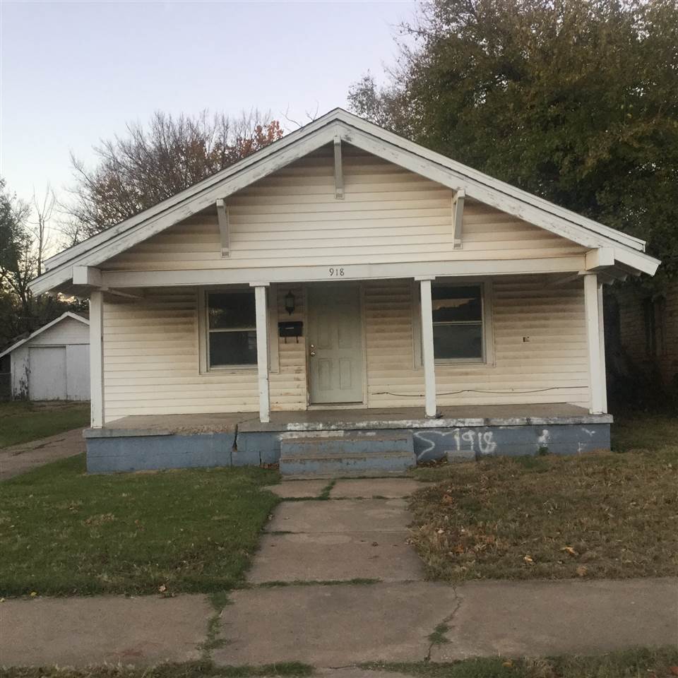 918 Maple, Enid, OK 73701