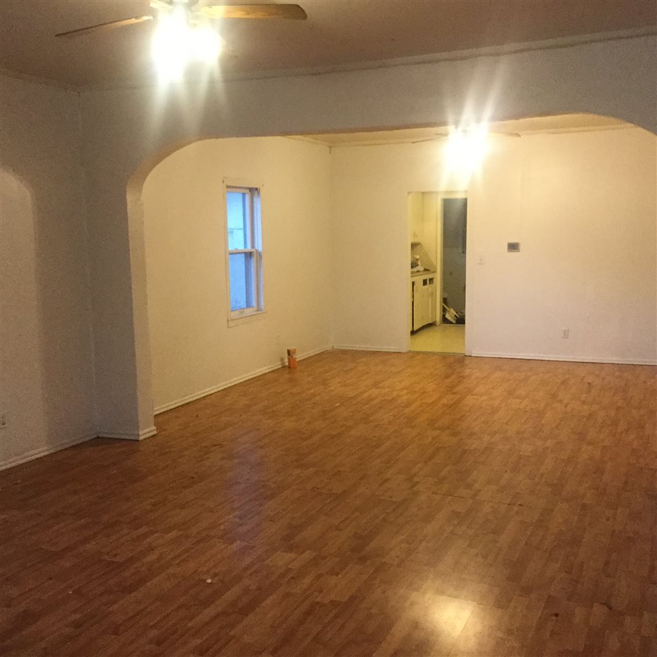 918 Maple, Enid, OK 73701