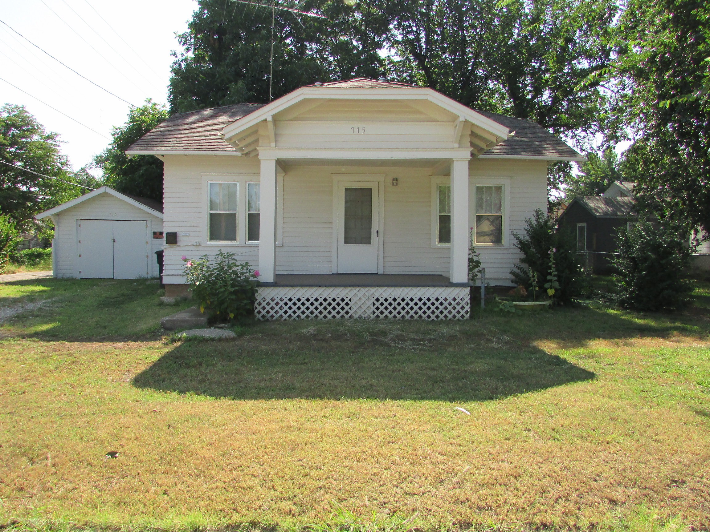 715 S Washington Street, Enid, OK 73701