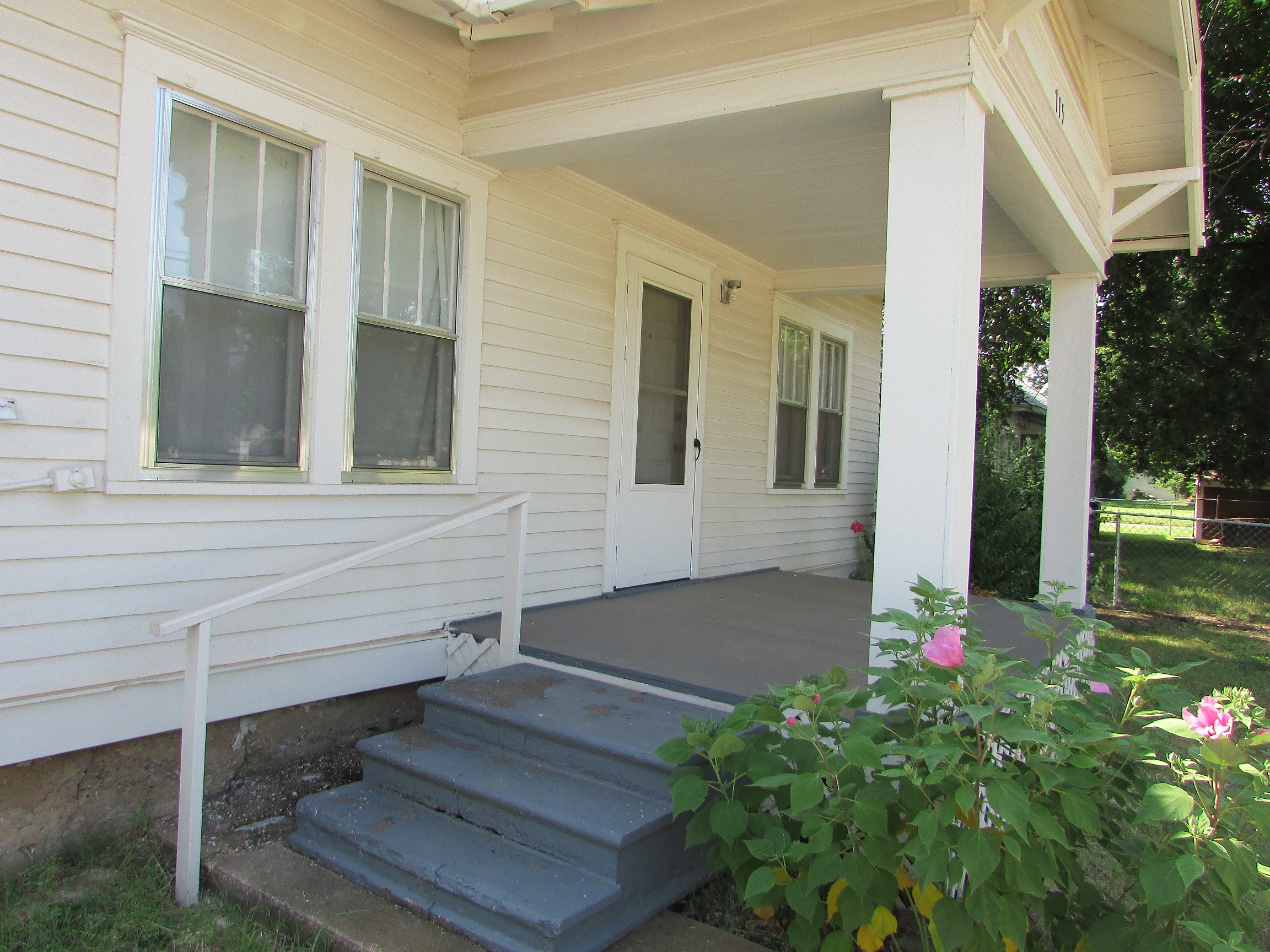 715 S Washington Street, Enid, OK 73701