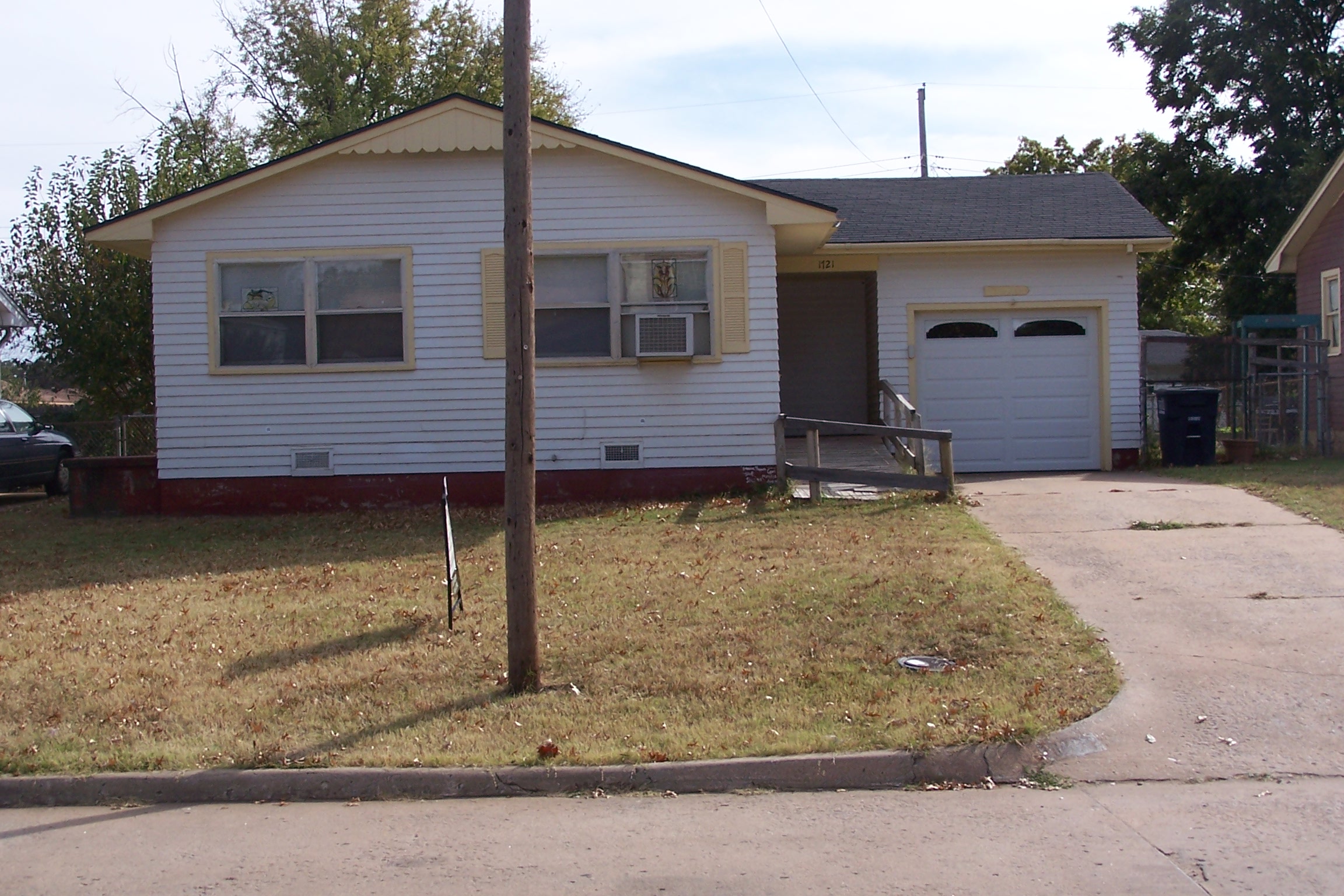 1721 E Ash Avenue, Enid, OK 73701