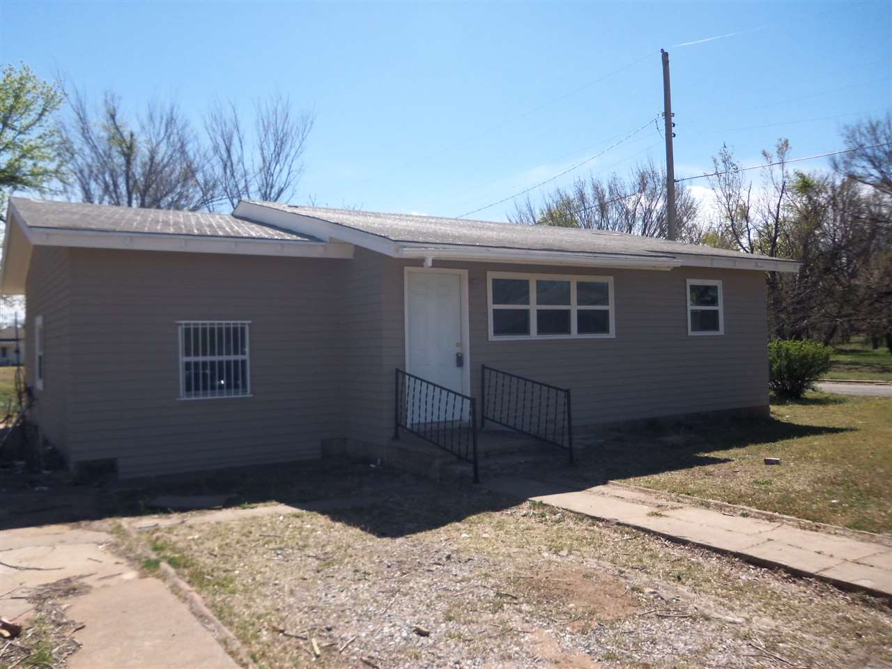501 Illinois Ave, Enid, OK 73701