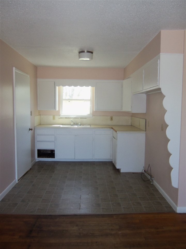 501 Illinois Ave, Enid, OK 73701
