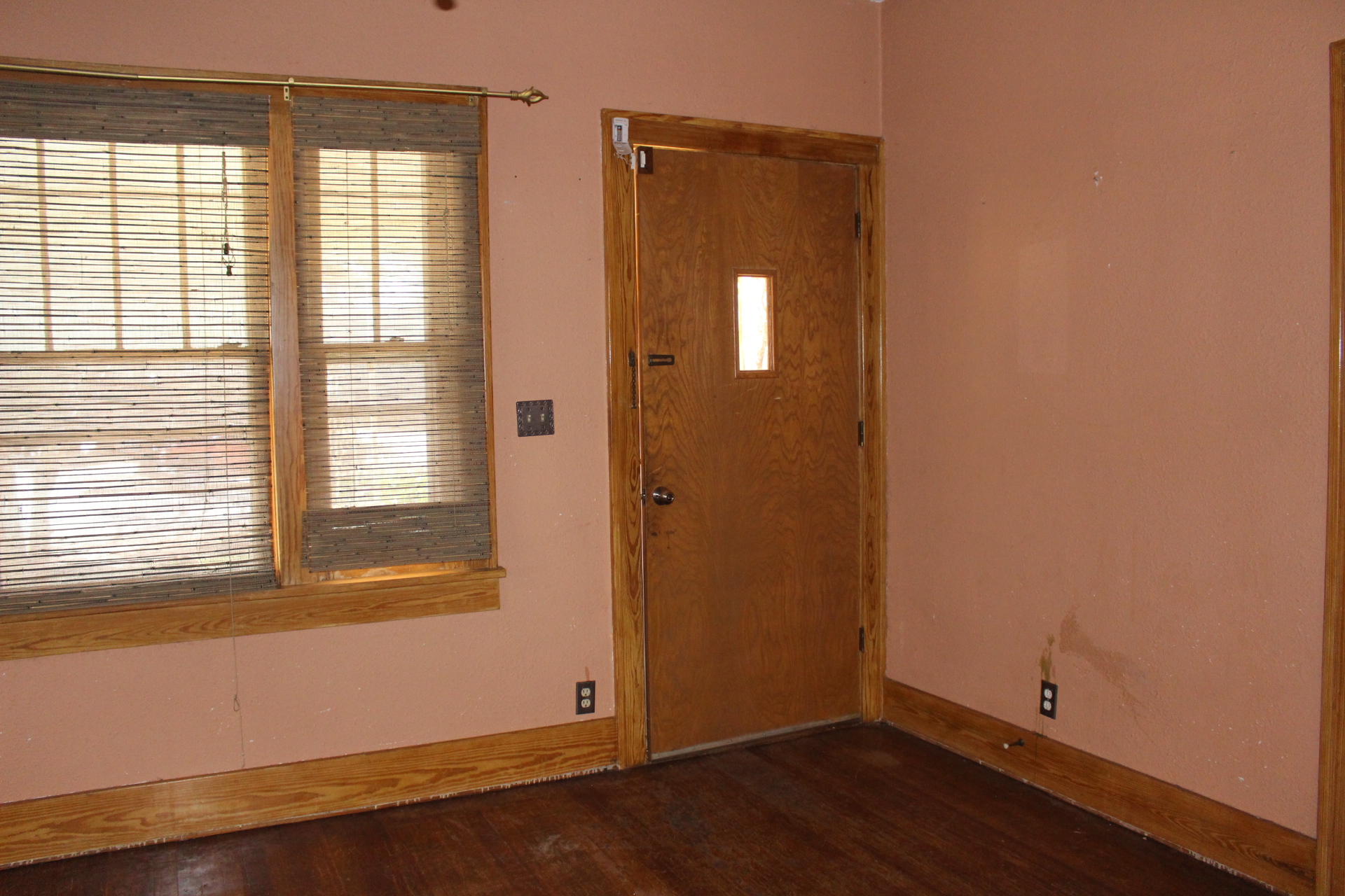 1806 W Oklahoma Avenue, Enid, OK 73703