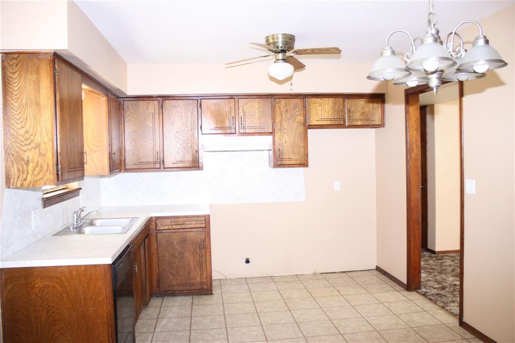 5118 Parkwood, Enid, OK 73703