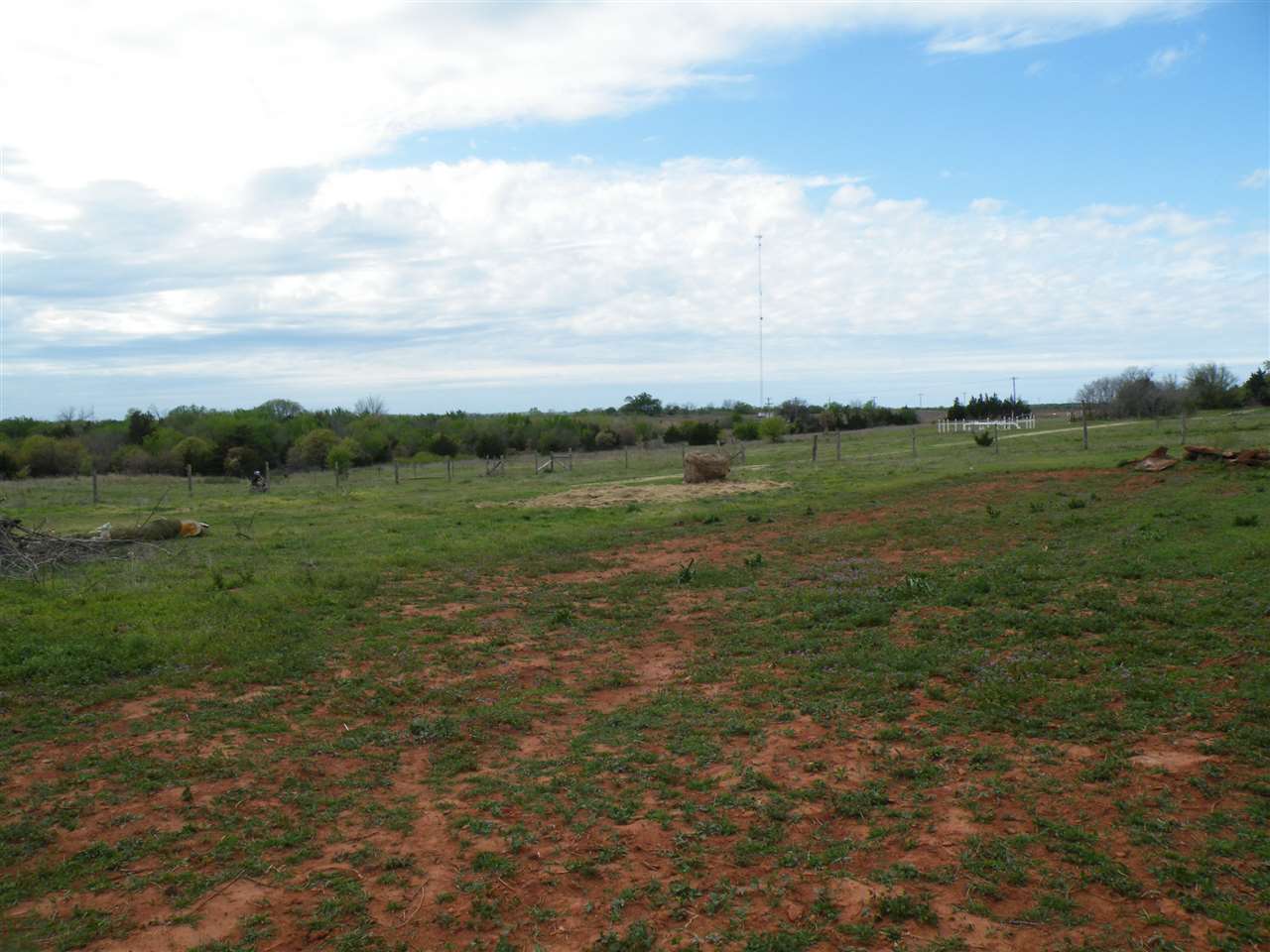 9275 County Rd 65, Mulhall, OK 73720