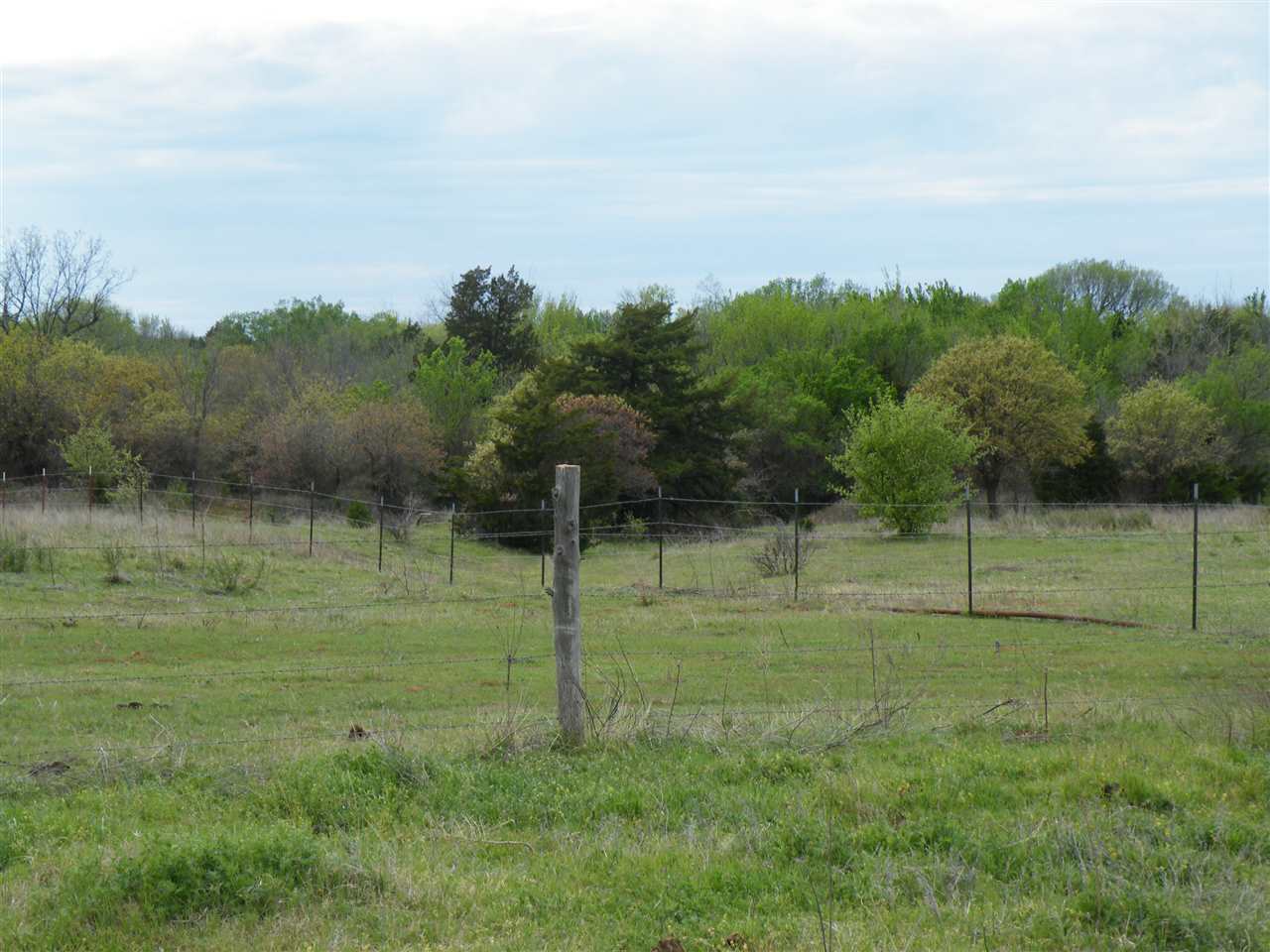 9275 County Rd 65, Mulhall, OK 73720