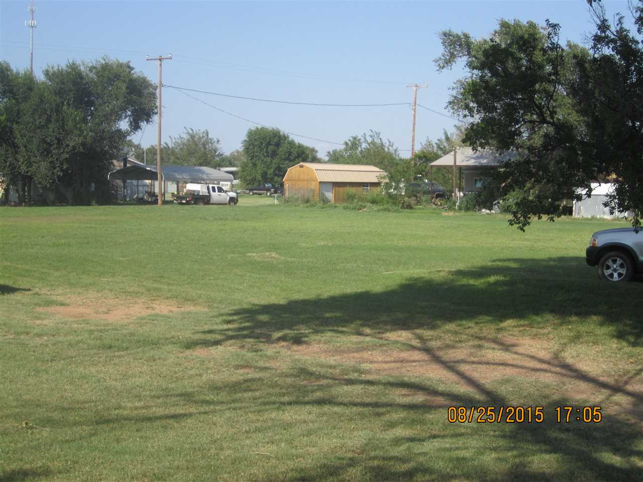 305 Main, Camargo, OK 73835