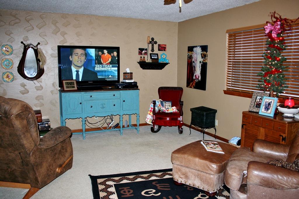 711 Wilkie, Mooreland, OK 73852
