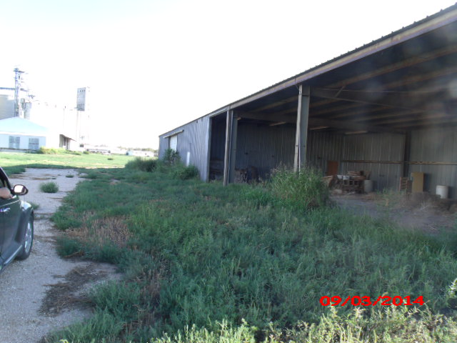 402 NE 2ND ST., Shattuck, OK 73858