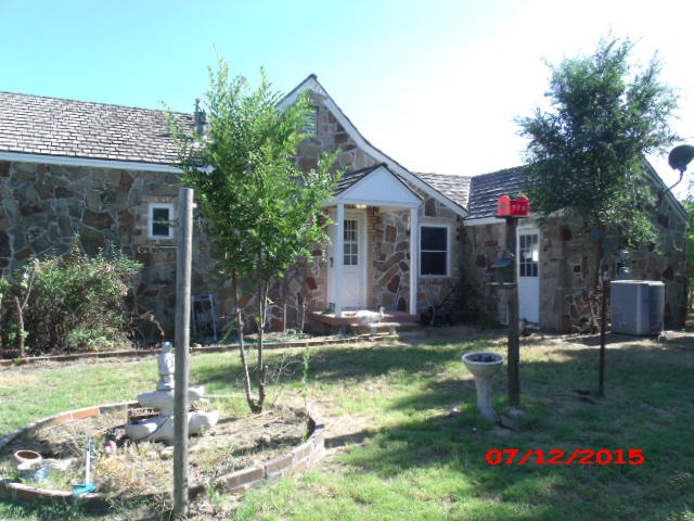 521 E. 1st St., Shattuck, OK 73858