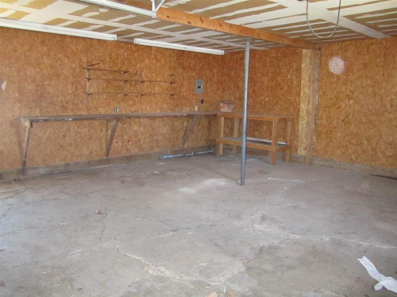 105 Santa Fe, Shattuck, OK 73858