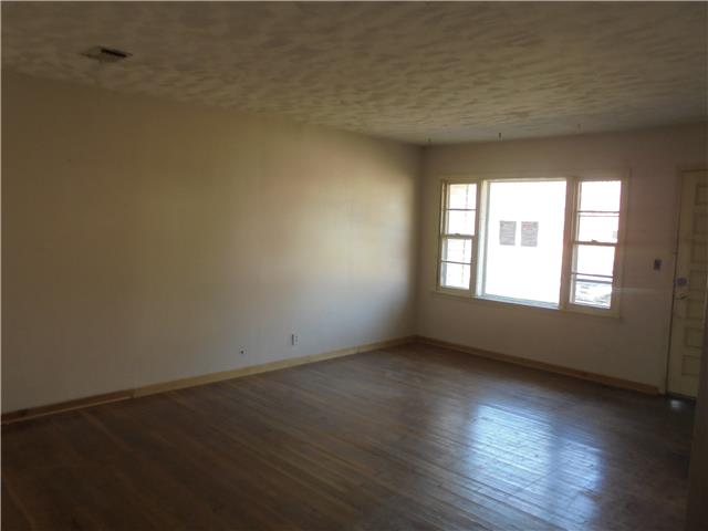 1932 Crestview DrBartlesville, OK, 74003Washington County