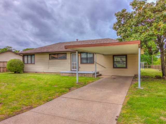 1543 S Colorado Avenue, Bartlesville, OK 74003