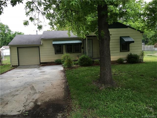 2306 SE Dewey Avenue, Bartlesville, OK 74003