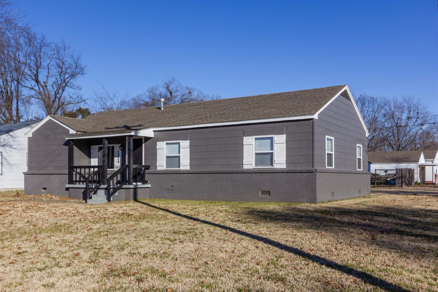 2254 South Dewey, Bartlesville, OK 74003