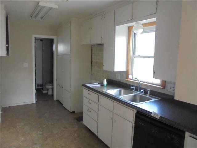 122 NE Elmhurst AveBartlesville, OK, 74006Washington County