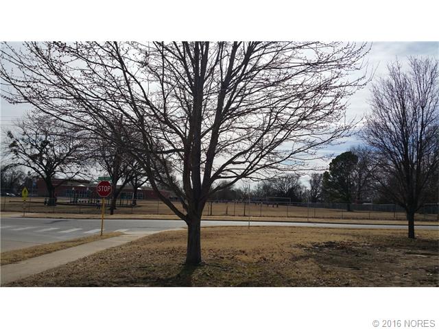 1261 Macklyn Lane, Bartlesville, OK 74006