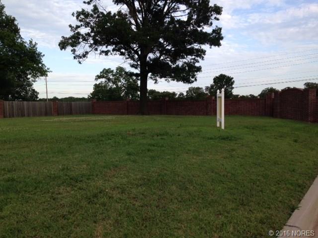 2420 Burlingame Ridge, Bartlesville, OK 74006